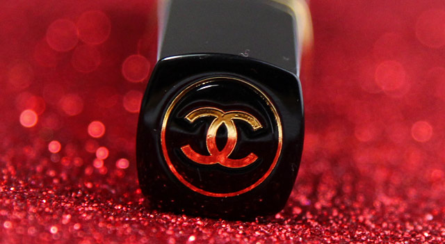 Review & Swatches: Chanel “176 Crushed Cherry” Glossimer